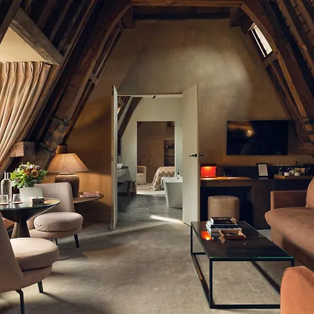 Botanic Sanctuary - The Leading Of The World Hotel 5*